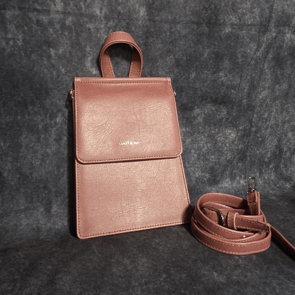 Matt & Nat Vintage Thessa Vegan Pink Crossbody Bag - Picture 6 of 16